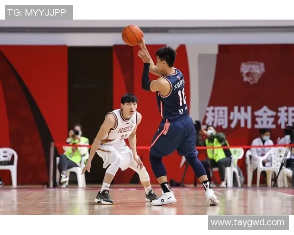 专访黄丽：探寻她在篮球领域取得成功的秘诀与经验分享