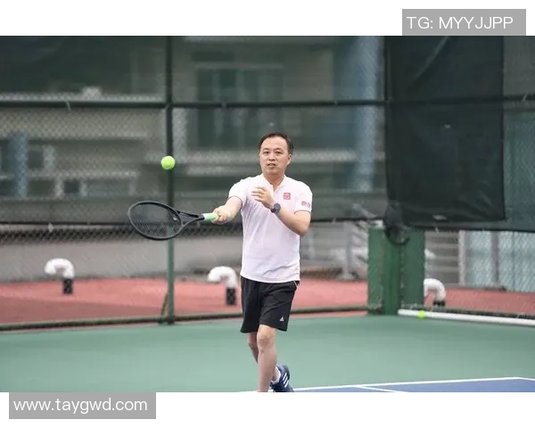 西安网球队团结奋进的力量探秘与团队协作的成功之道 西安网球队团结奋进的力量探秘与团队协作的成功之道