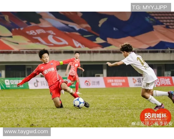 足球小将负之战：逆境中的成长与团结精神的展现