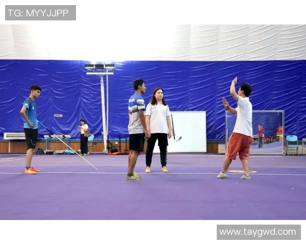 霍元甲足球:传承武术精神与团队合作的完美结合 霍元甲足球:传承武术精神与团队合作的完美结合